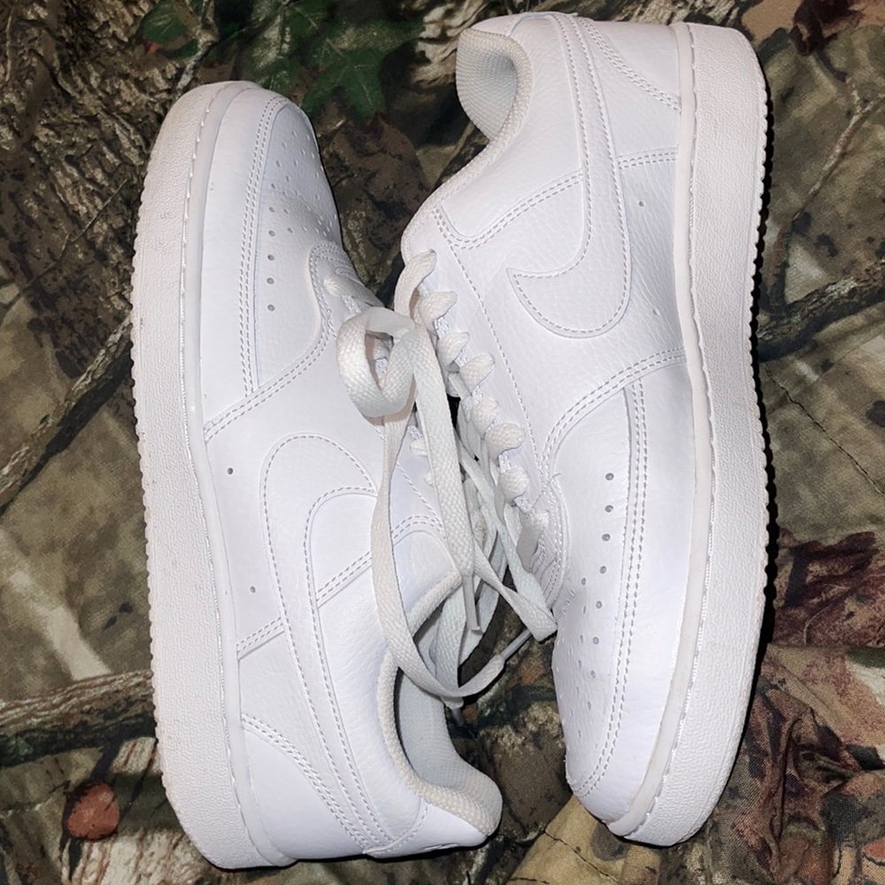 Nike women’s shoes